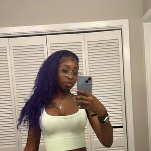 Meet your Posher, Kasmira